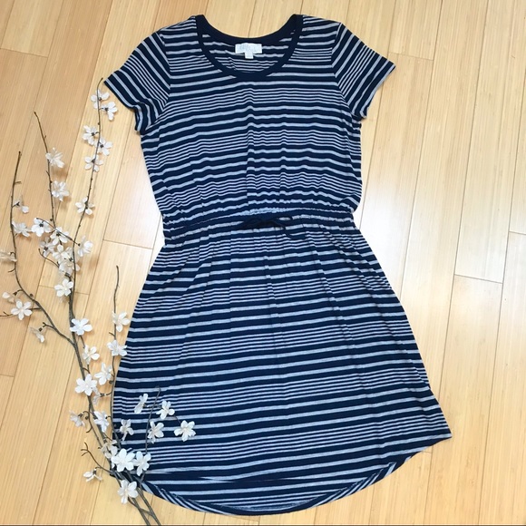 Olive & Oak Dresses & Skirts - STITCHFIX Olive & Oak gray blue striped dress, L.